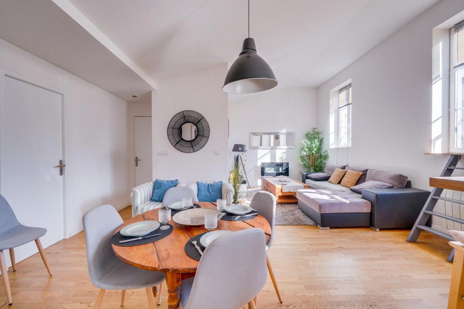 Very Nice Apartment In The Historical Center Бордо Екстер'єр фото